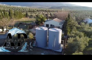 12.000 litros vertical fondo plano poliester fibra