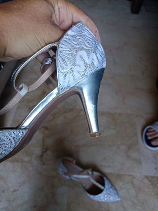 zapatos de tacón 