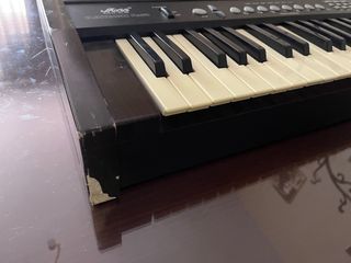 Piano de madera