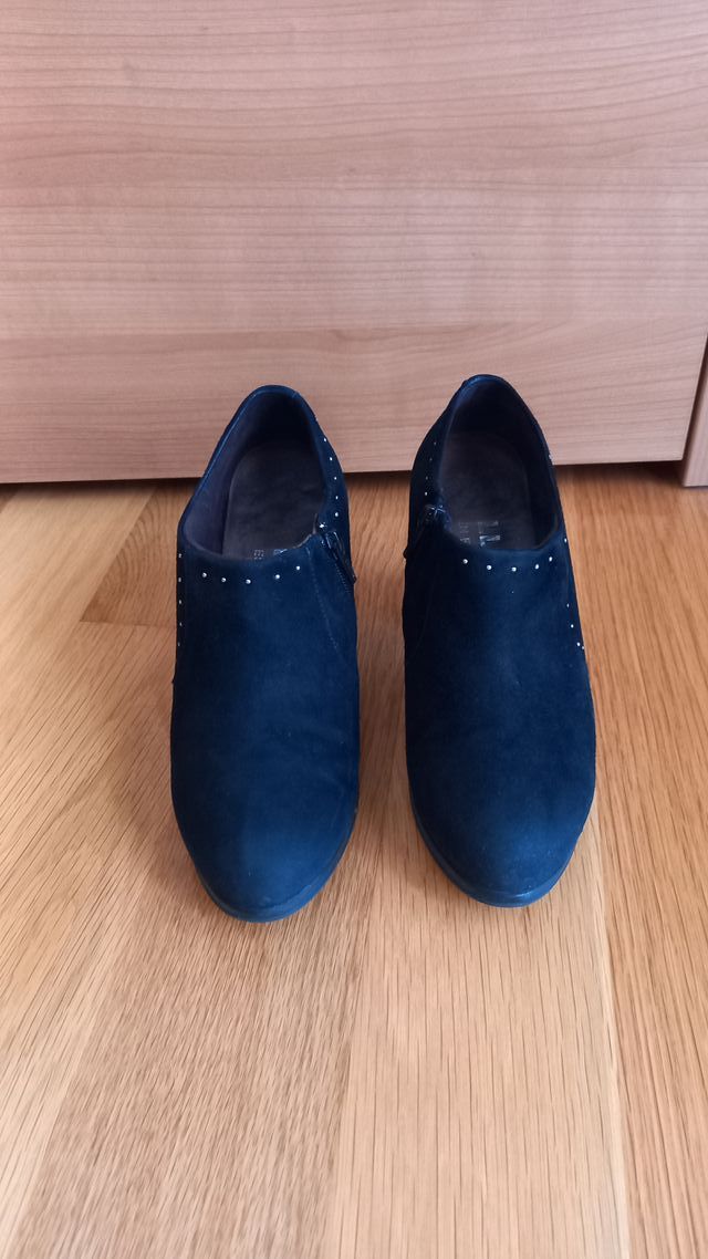 Botín de tacón de Pitillos