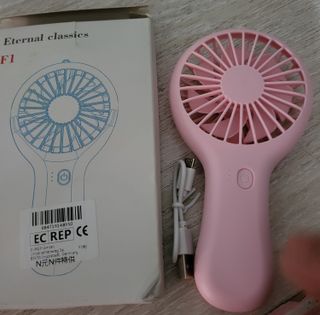 Mini ventilador de mano NUEVO