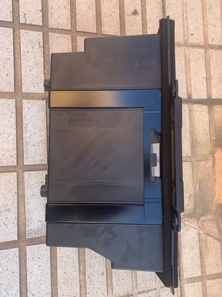 Cofre para baterías motor 