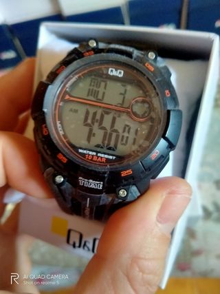 reloj QYQ 