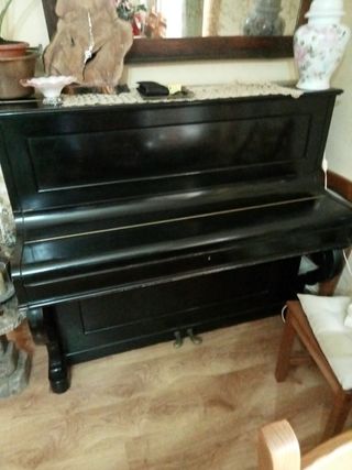 Piano antiguo 