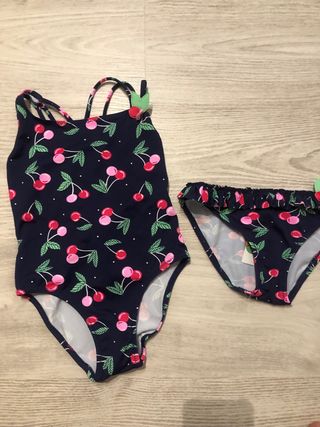 Pack Bikini y bañador talla 5-6 años