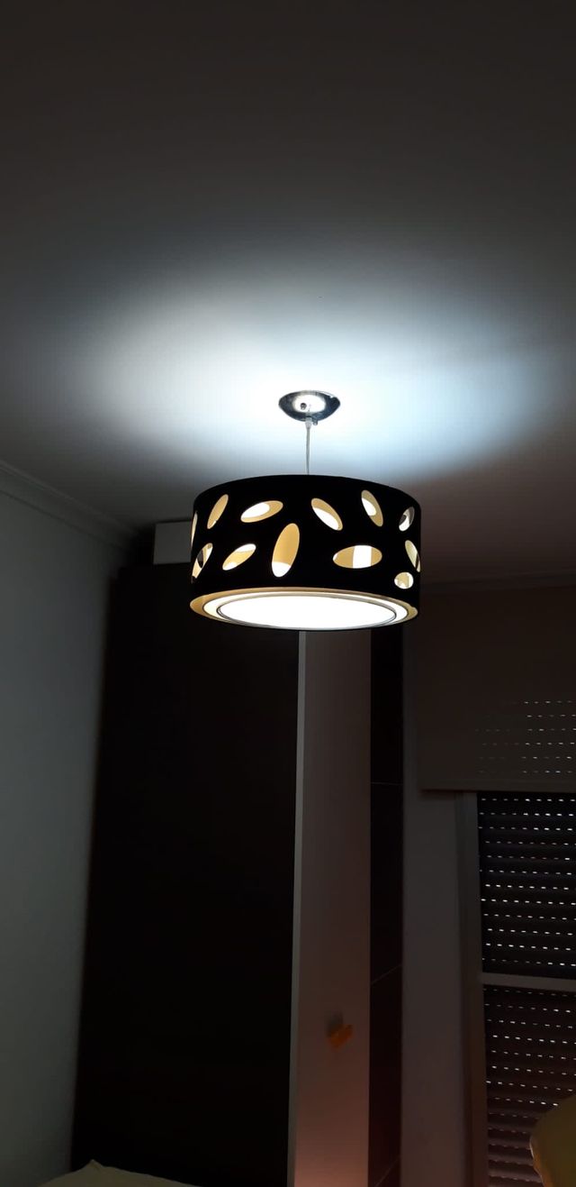 Lámpara de diseño circular de techo