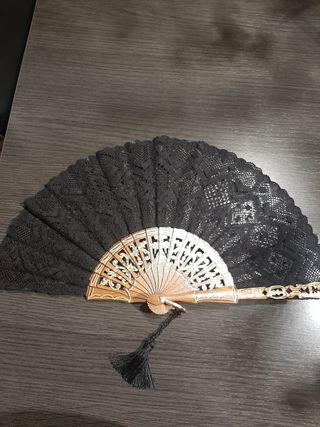 abanico encaje bolillos 