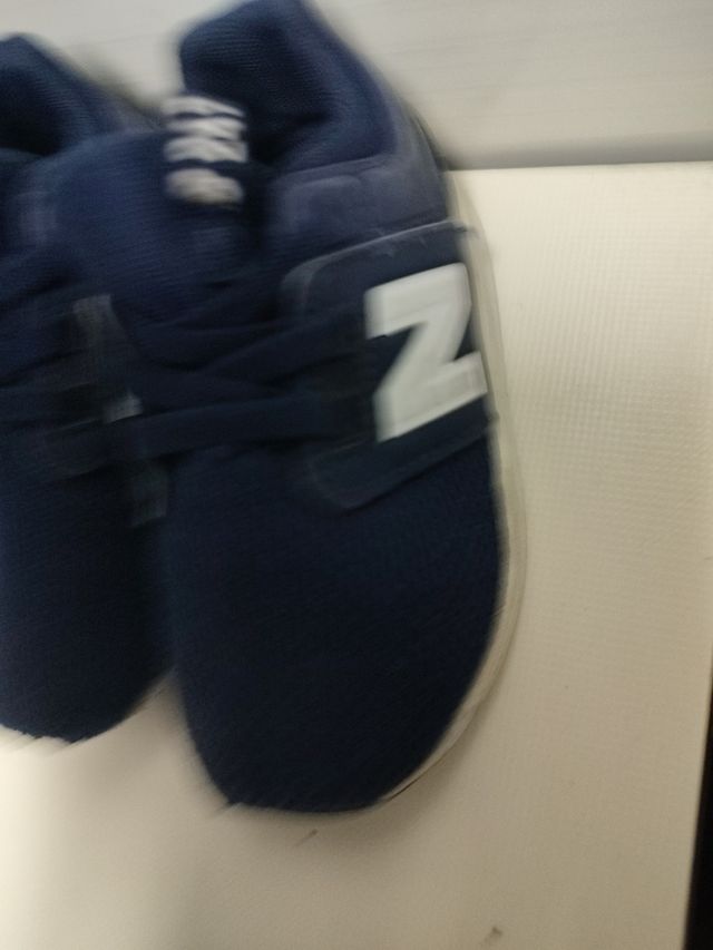 zapatillas de niños,NB, puma, Nike, Adidas