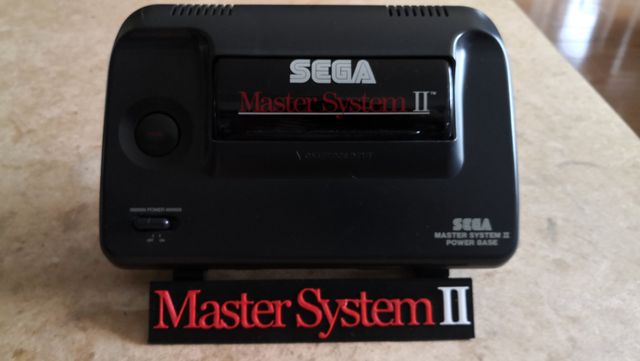 Stand expositor consola Master System II MS2