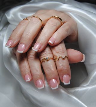 Manicura semi, uñas acrílicas, de gel, acrygel...