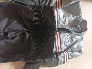 Traje cuero moto