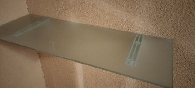 4 estantes cristal y 8 soportes