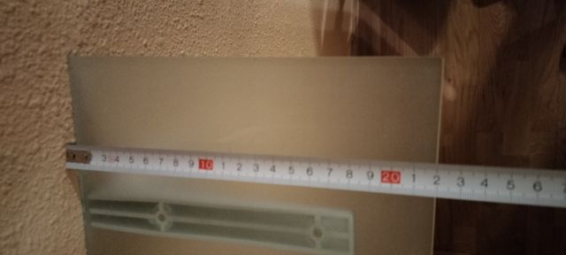 4 estantes cristal y 8 soportes