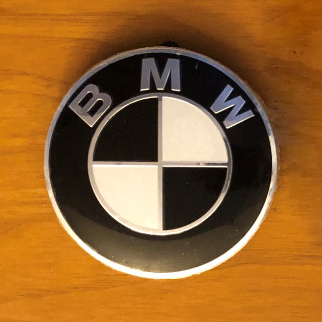 Stemma logo BMW nero bianco 82mm cofano