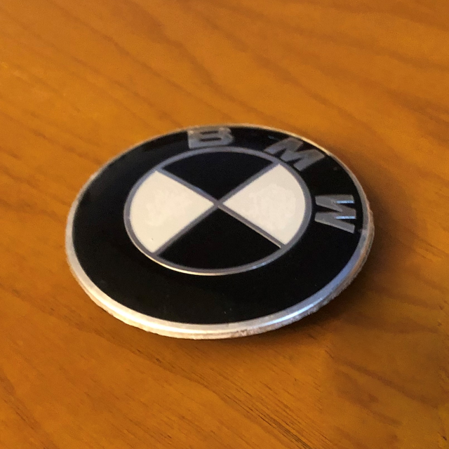 Stemma logo BMW nero bianco 82mm cofano