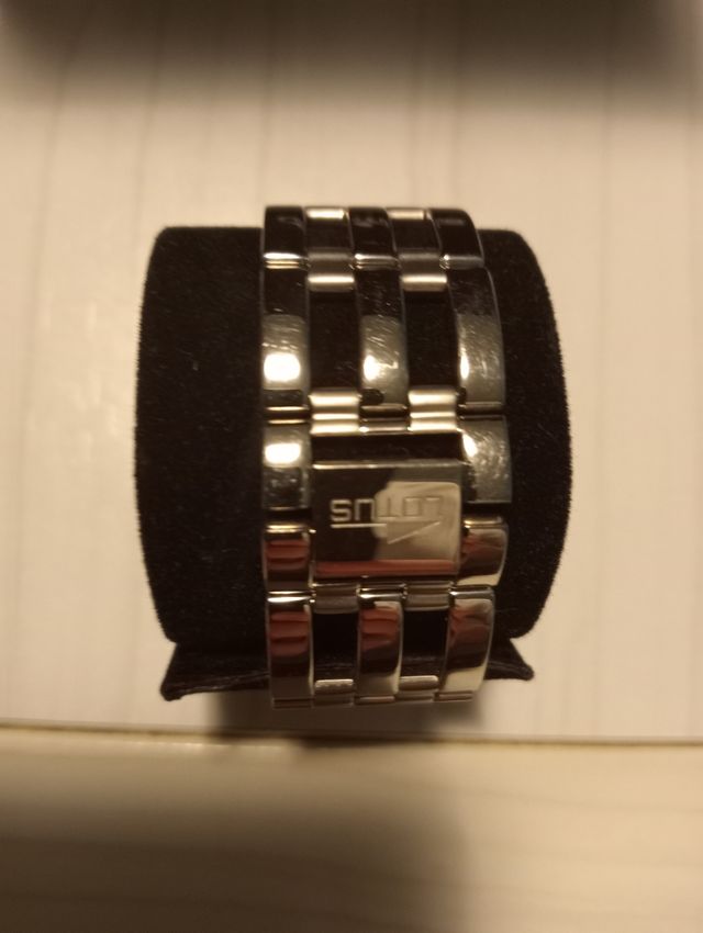 Reloj LOTUS para mujer