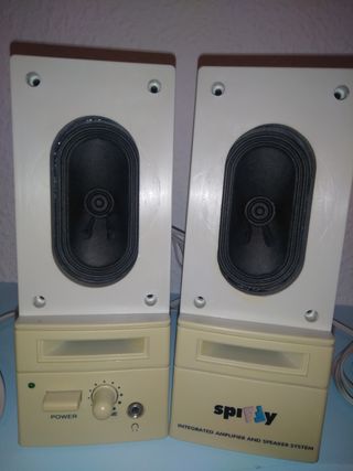 Vendo Altavoces Sobremesa