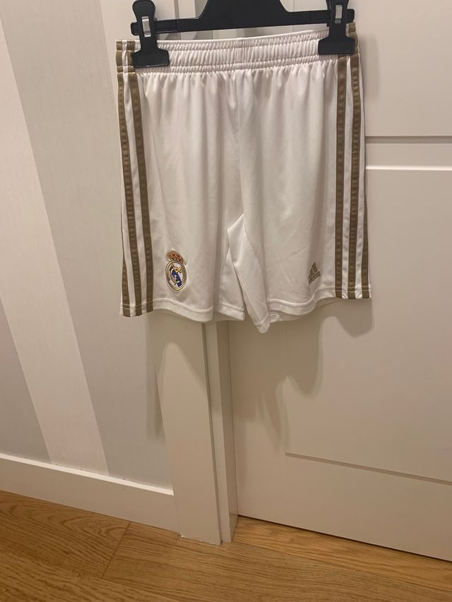 Pantalón corto fútbol equipación REAL MADRID