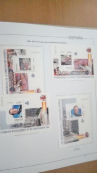 ESPAÑA AÑOS 2003/2004 MONTADOS EN ALBUM Y HOJAS
