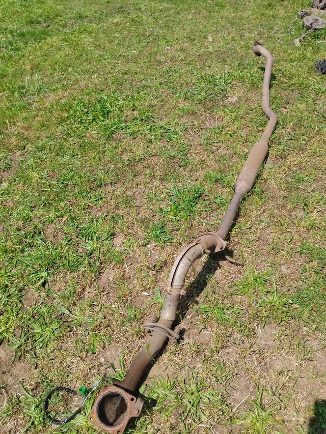 linea de escape suzuki swift 2006