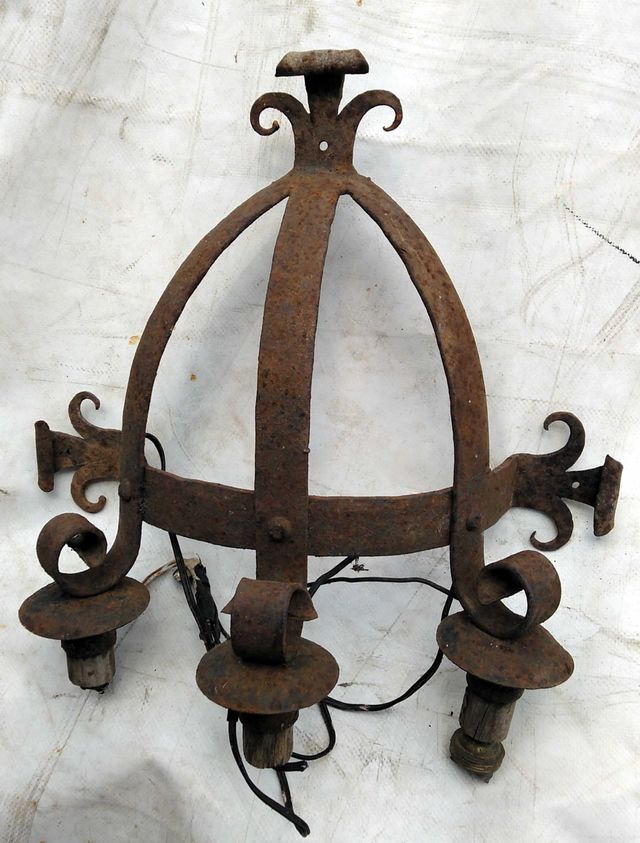 Par Candiles Hierro Forjado Siglo XVII Autenticos