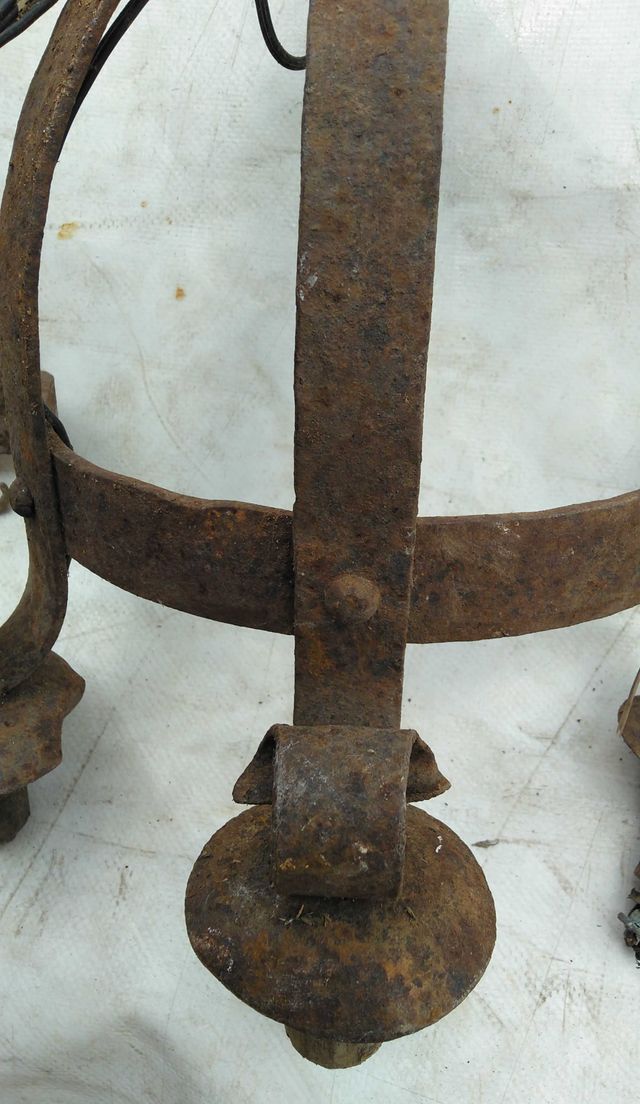 Par Candiles Hierro Forjado Siglo XVII Autenticos