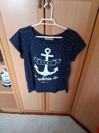 camiseta veraniega azul marino