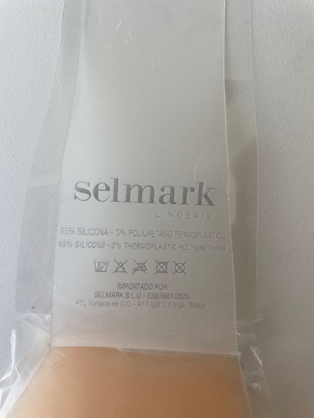 Copas de silicona invisibles Selmark sin estrenar