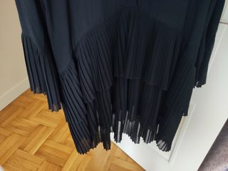 Vestido negro de Zara