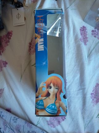 Caja con accesorios FIGMA NAMI 🧡