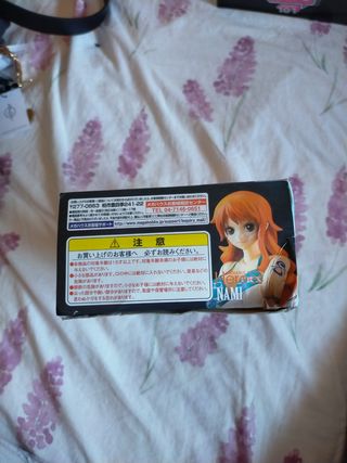 Caja con accesorios FIGMA NAMI 🧡