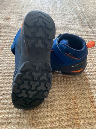 Bota montaña/trekking Decathlon MH120
