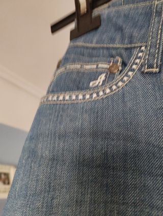 Falda vaquera,AMICHI