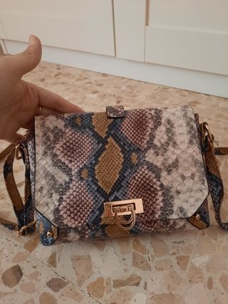 BOLSO ESTAMPADO DE SERPIENTE DE PIEL SINTÉTICA