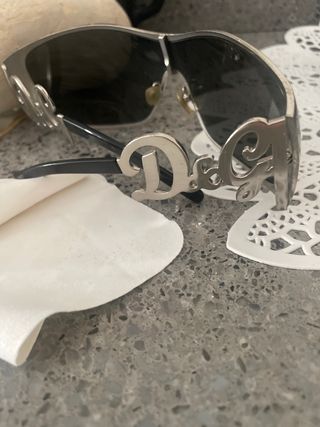 Dolce Gabana casi nuevas con funda