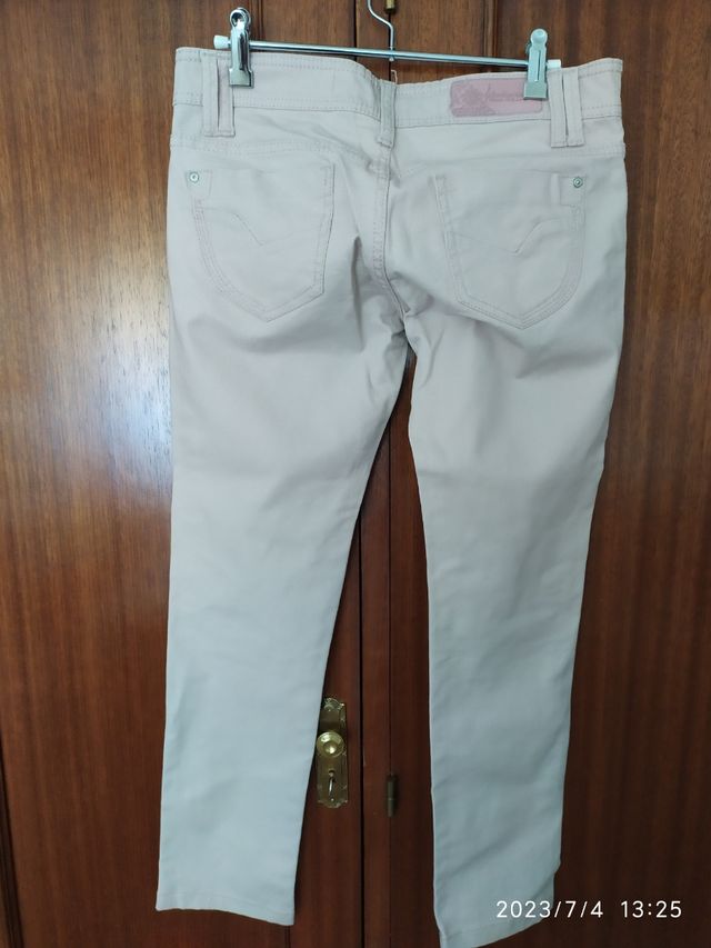 Pantalón vaquero rosa