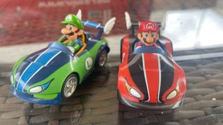 Lote 2 coches scalextric Mario y Luigi