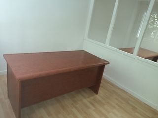 Mesa oficina, despacho, estudio. 20 €
