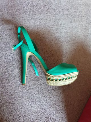 sandalia stradivarius turquesa