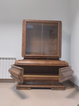 Conjunto de muebles de madera maciza suizo