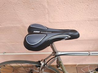 Bicicleta clásica de carretera/paseo
