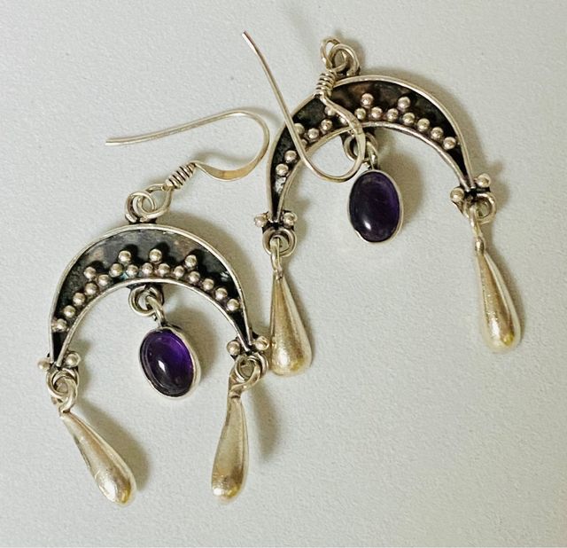 Pendientes lunas con amatistas en plata de ley 925
