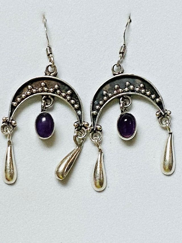 Pendientes lunas con amatistas en plata de ley 925
