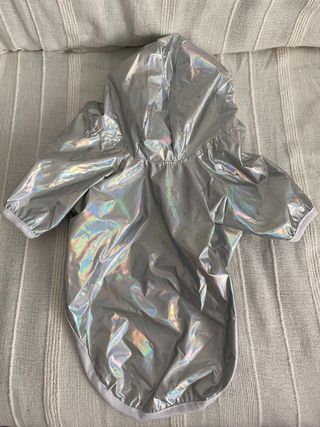 Chubasquero iridescente para mascota