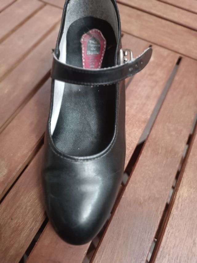 zapatos de tacón de sevillana