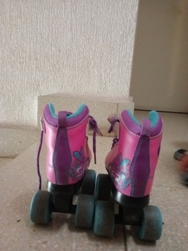 Patines talla 33