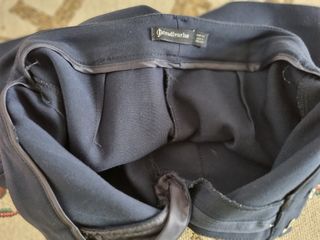 Pantalón corto de Stradivarius.