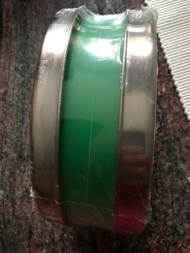 Grattugia, pomodoro, formaggio ecc