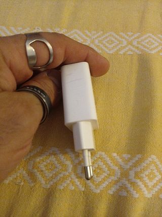 spinotto Z telefono caricabatterie usb 