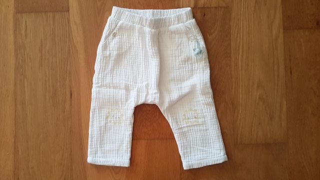 Conjunto camisola e calças compridas